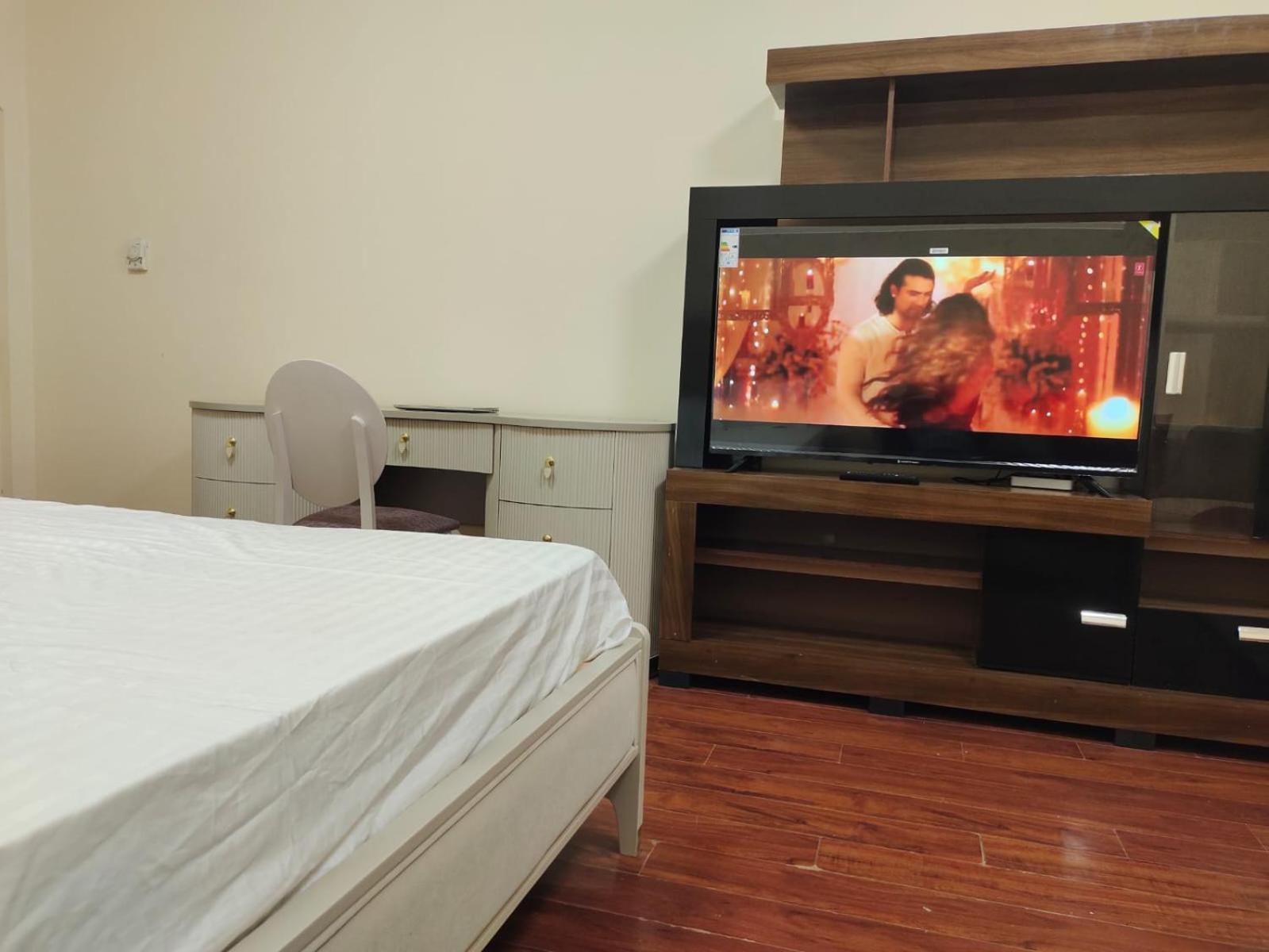 שארג'ה Arnim Suite - 3 Bedrooms Apartment מראה חיצוני תמונה