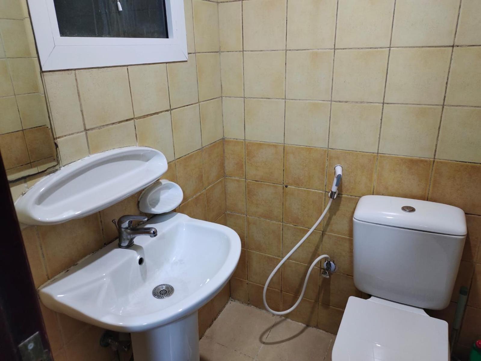 שארג'ה Arnim Suite - 3 Bedrooms Apartment מראה חיצוני תמונה