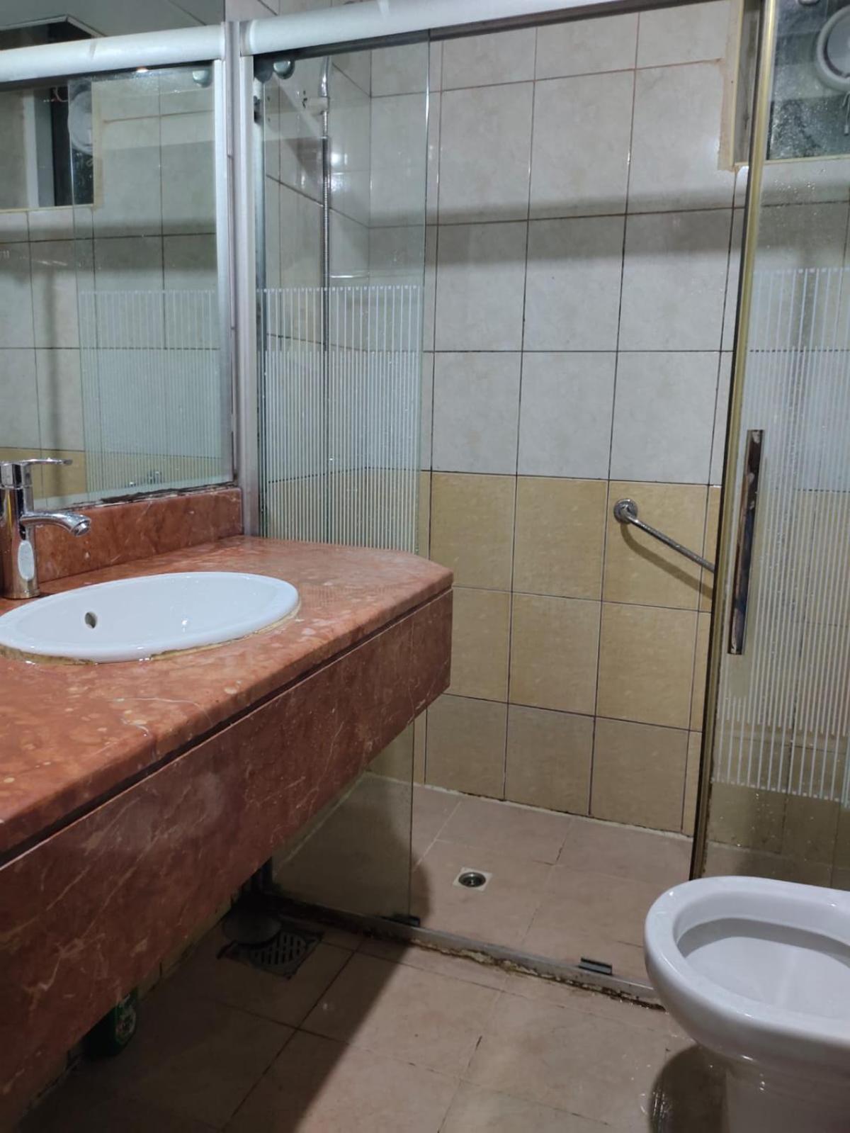שארג'ה Arnim Suite - 3 Bedrooms Apartment מראה חיצוני תמונה