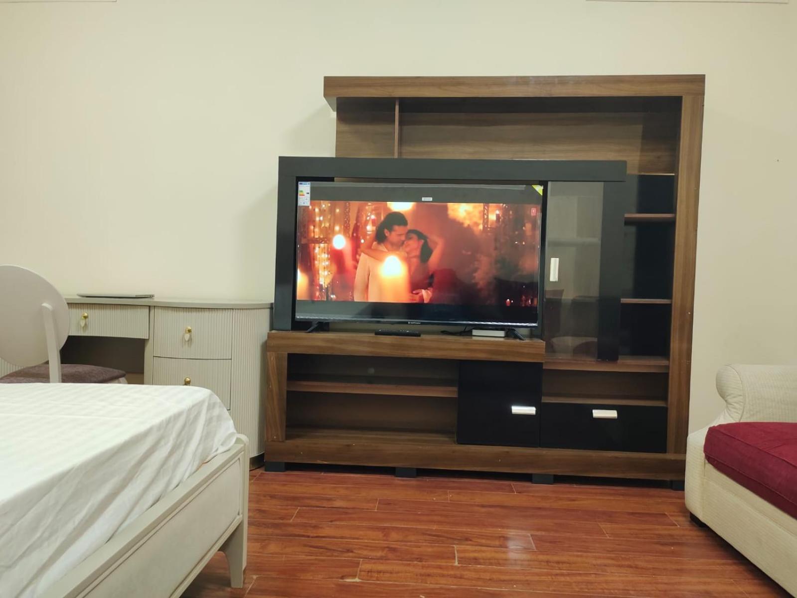 שארג'ה Arnim Suite - 3 Bedrooms Apartment מראה חיצוני תמונה